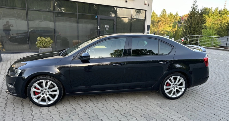 Skoda Octavia cena 70900 przebieg: 165000, rok produkcji 2016 z Lublin małe 667